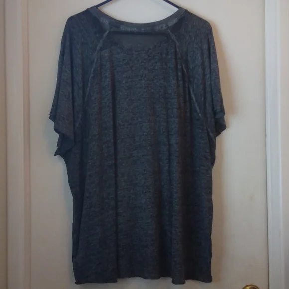 Disney's The Nightmare Before Christmas T-shirt Size 3 X - Picture 10 of 12